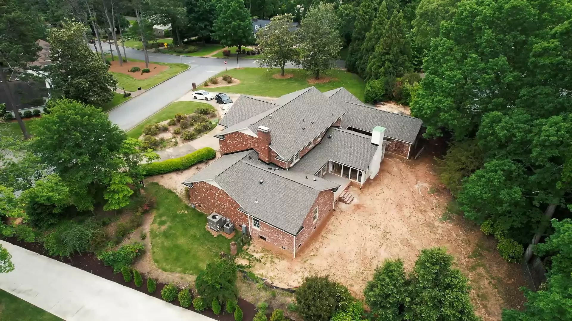 Beautifully executed shingle roof replacement by Generation Roofing, enhancing the curb appeal of an Upstate South Carolina home.